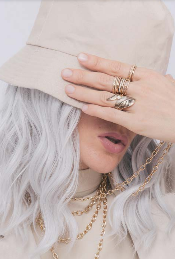 accessorize YOUR NAIL  PHOTOS